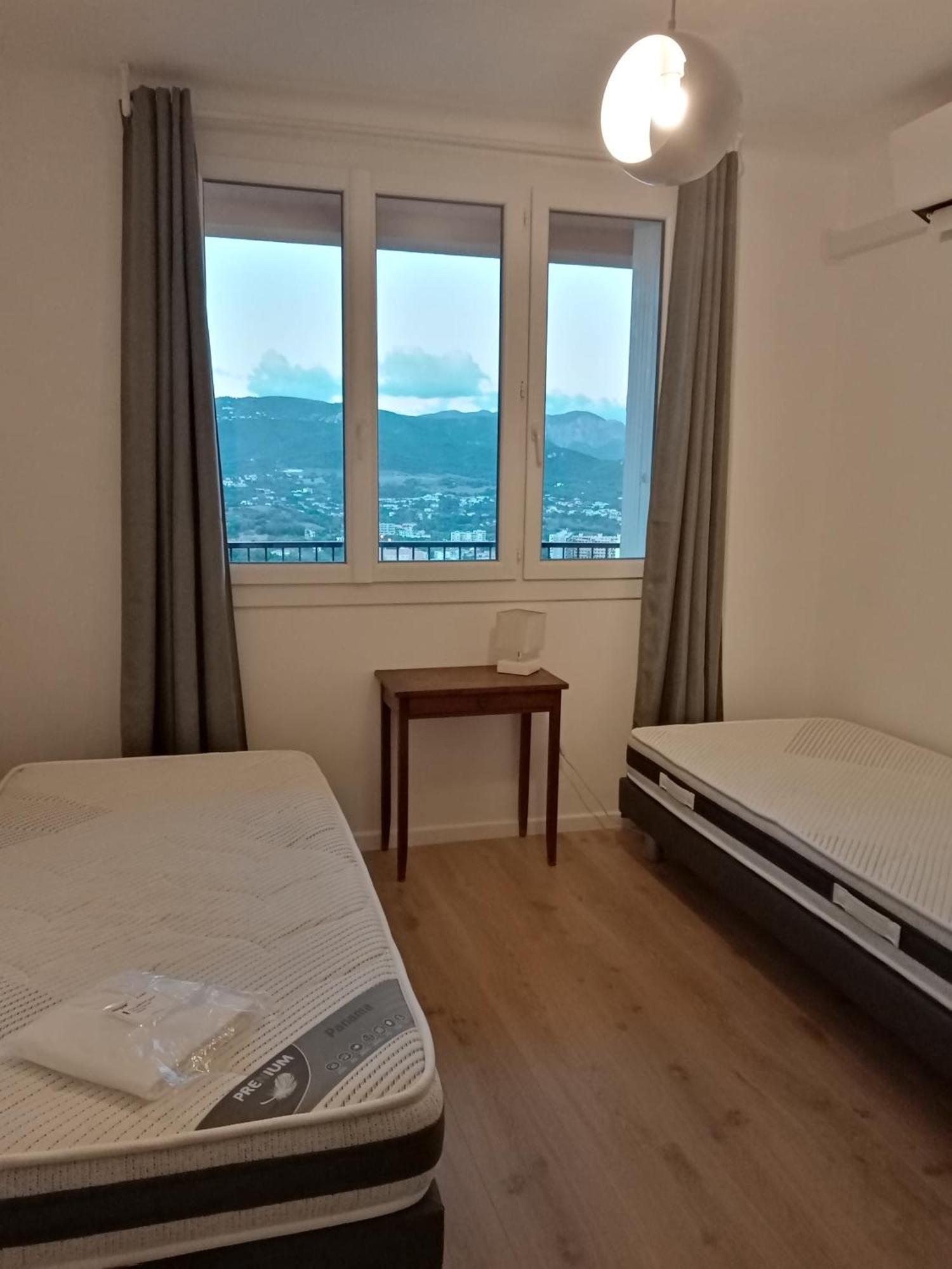 Appartement Lumineux Vue Panoramique Ajaccio (Corsica)